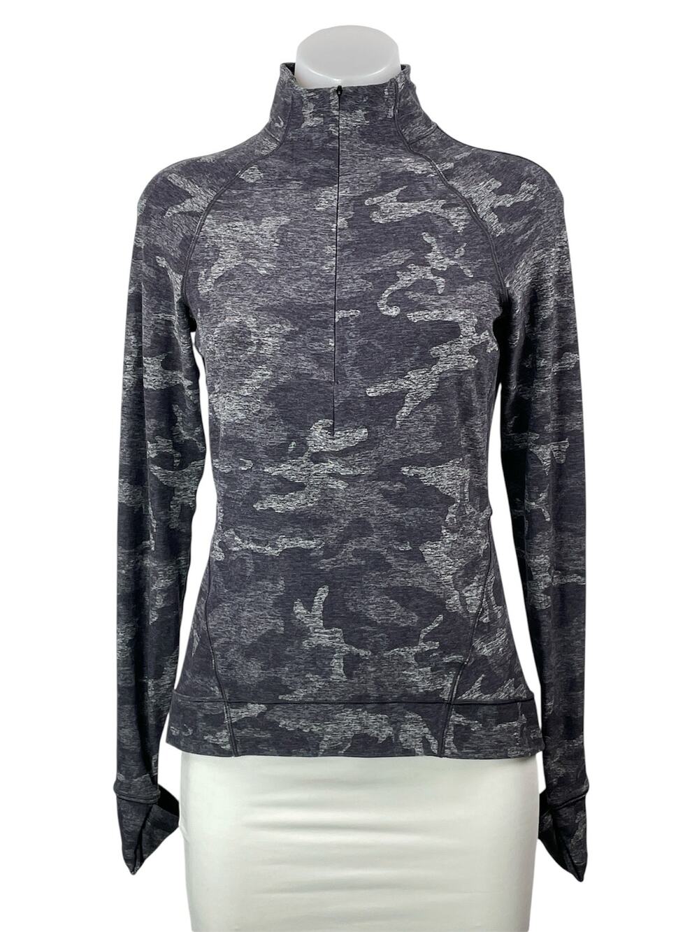 Lululemon Outrun the Elements Black 1/2 Zip Long Sleeve Pullover Athletic Top M